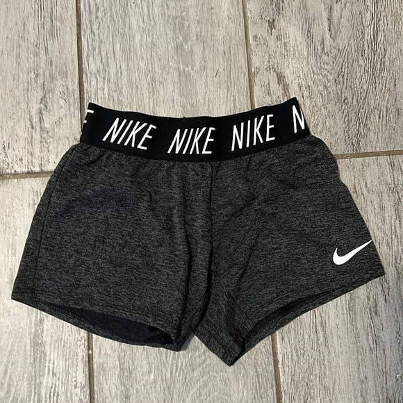 Nike Other - Nike Small Girls Athletic Shorts 6/8